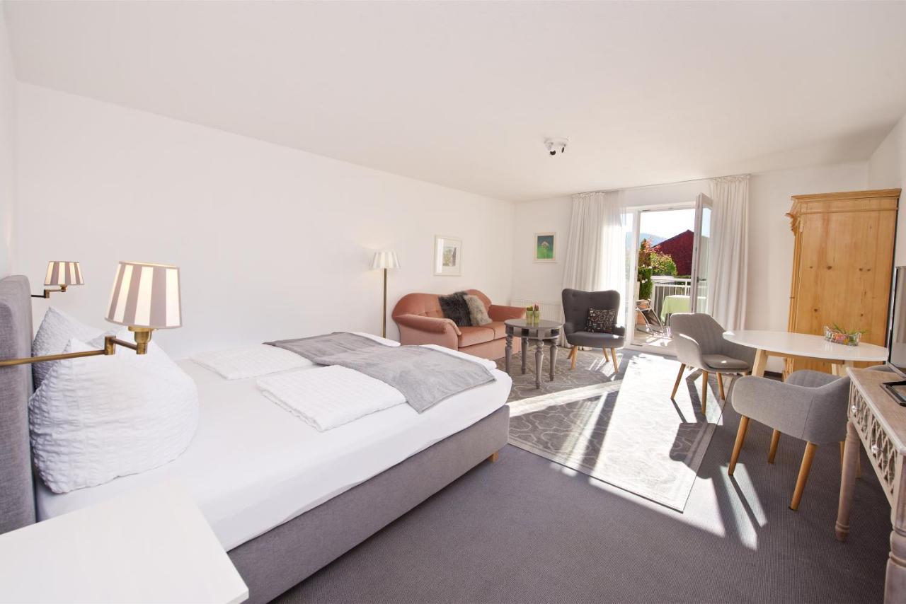 Landhotel Herzberger Garni Zimmer & Ferienwohnungen Scheidegg Dış mekan fotoğraf