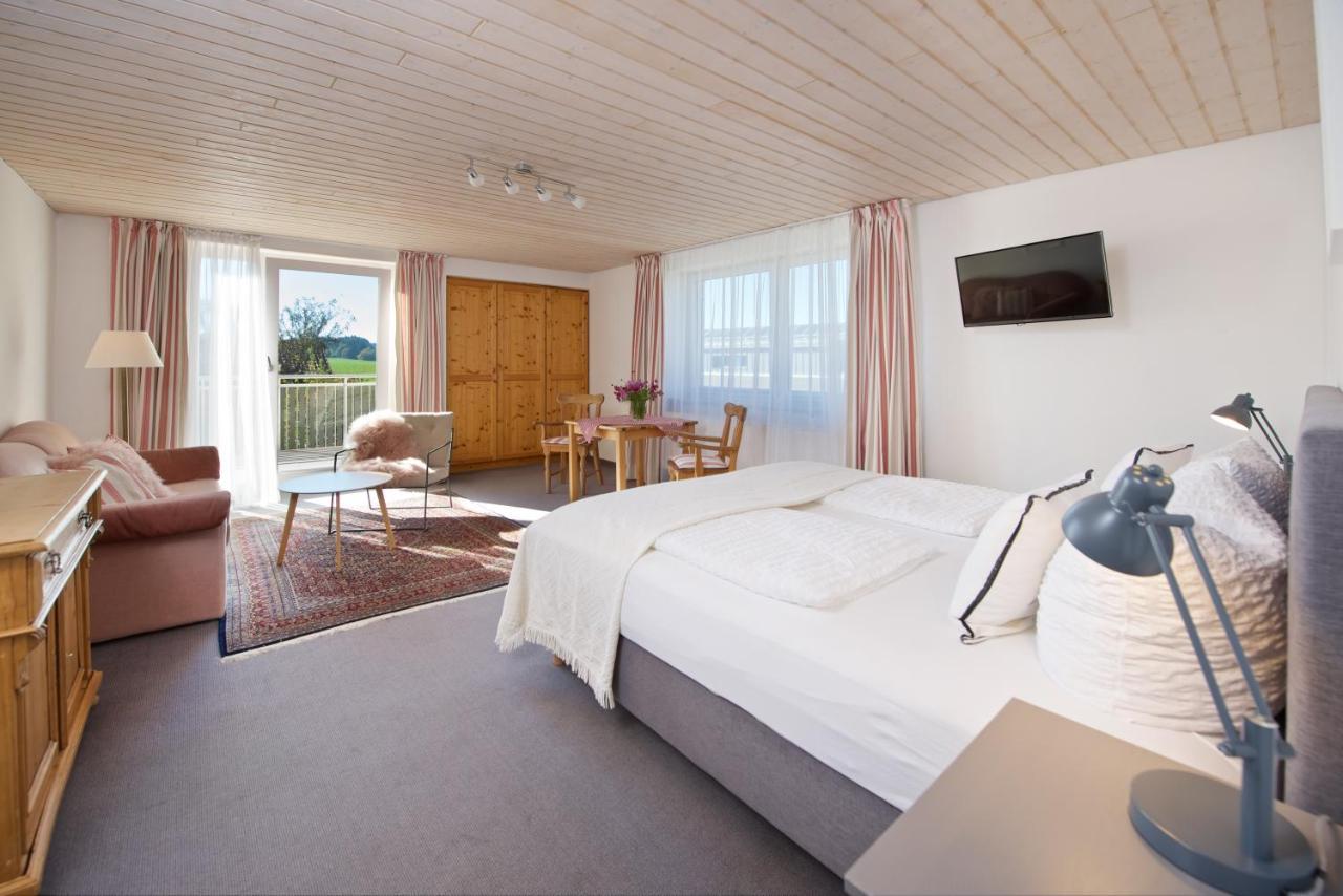 Landhotel Herzberger Garni Zimmer & Ferienwohnungen Scheidegg Dış mekan fotoğraf